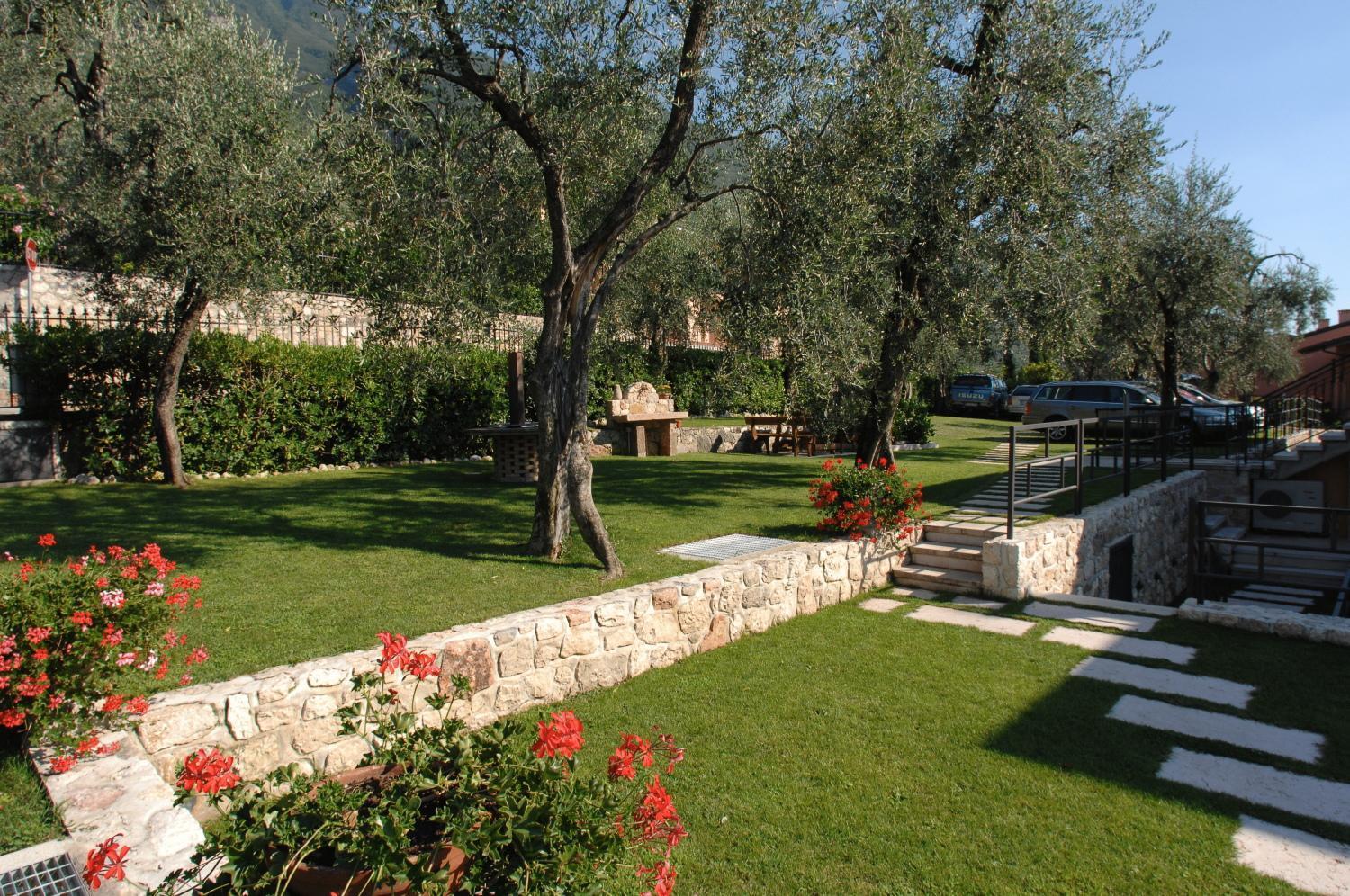 Villa Due Leoni - Residence Brenzone Extérieur photo